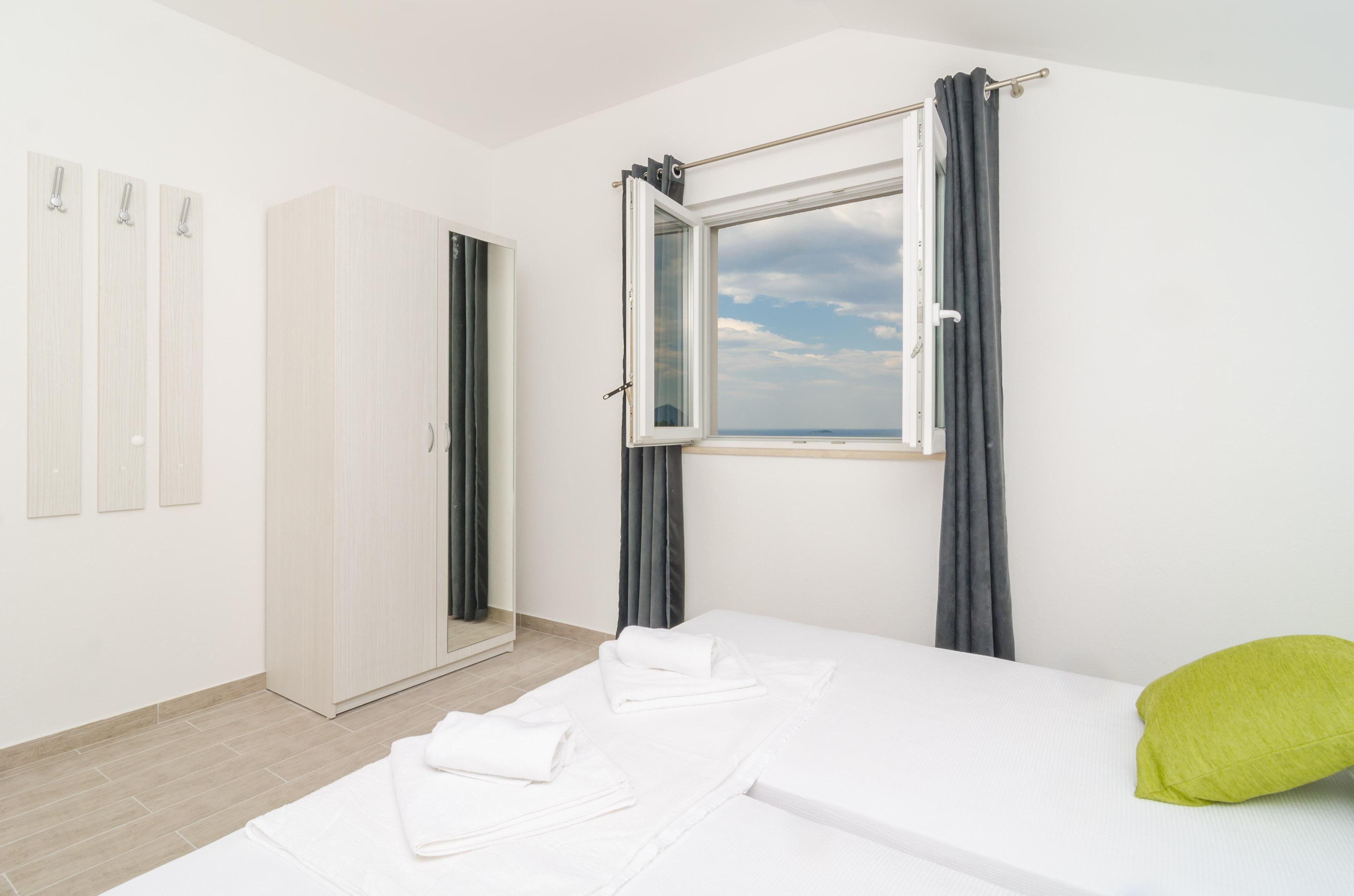 Dadic Apartment